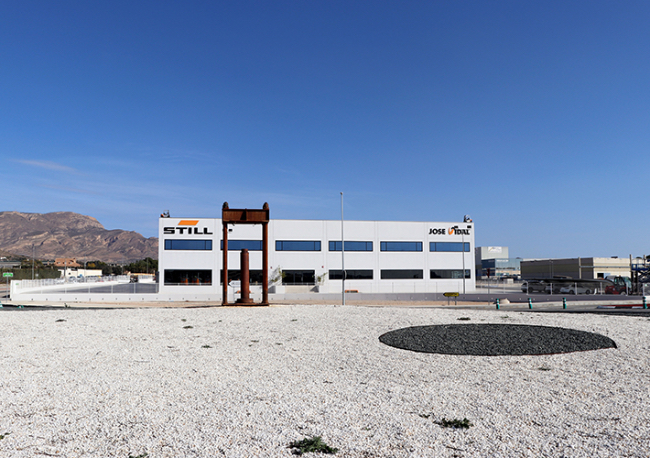 Foto El distribuidor de STILL José Vidal se traslada a unas vanguardistas instalaciones de 10.000 m2  en Alicante.